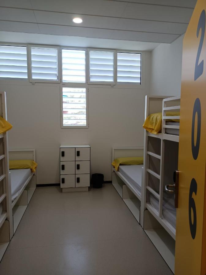 Alberg Barcelona Xanascat Buitenkant foto