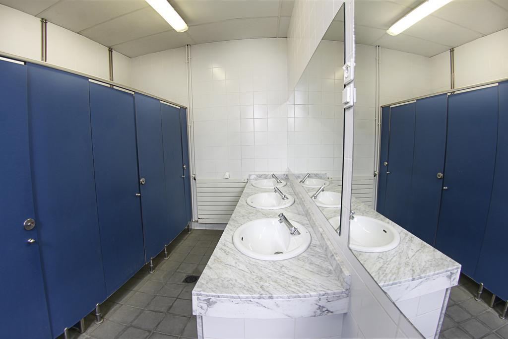 Alberg Barcelona Xanascat Buitenkant foto